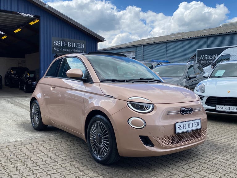 Fiat 500e Icon Cabrio