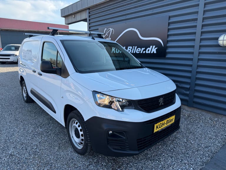 Peugeot Partner BlueHDi 100 L2V2 Plus Van