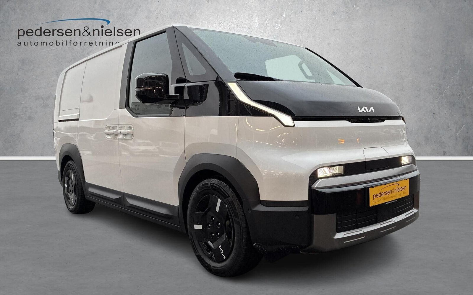 Kia PV5 Long Range Work Pro