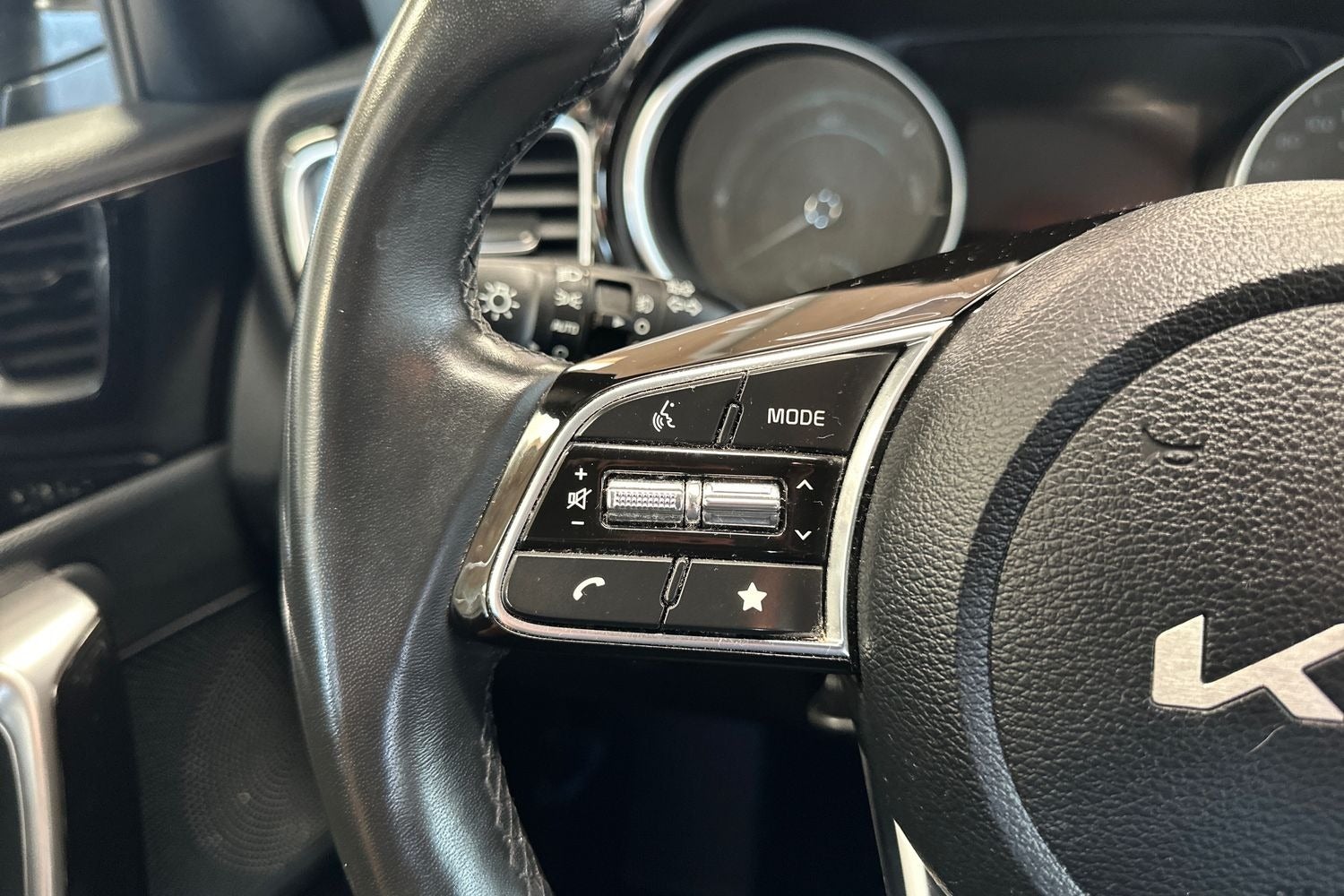 Billede af Kia Ceed 1,6 PHEV Prestige SW DCT