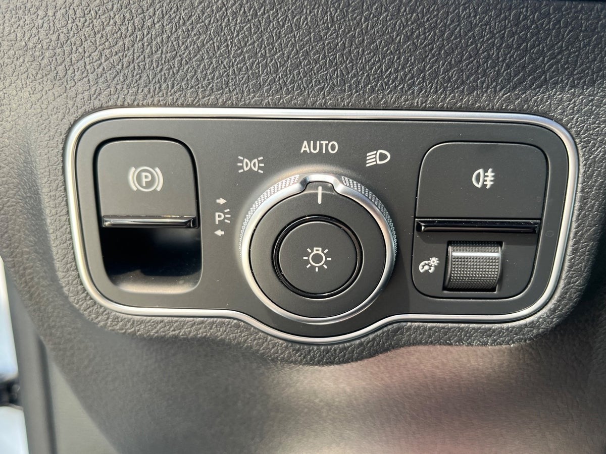 Billede af Mercedes EQB300  AMG Line 4Matic