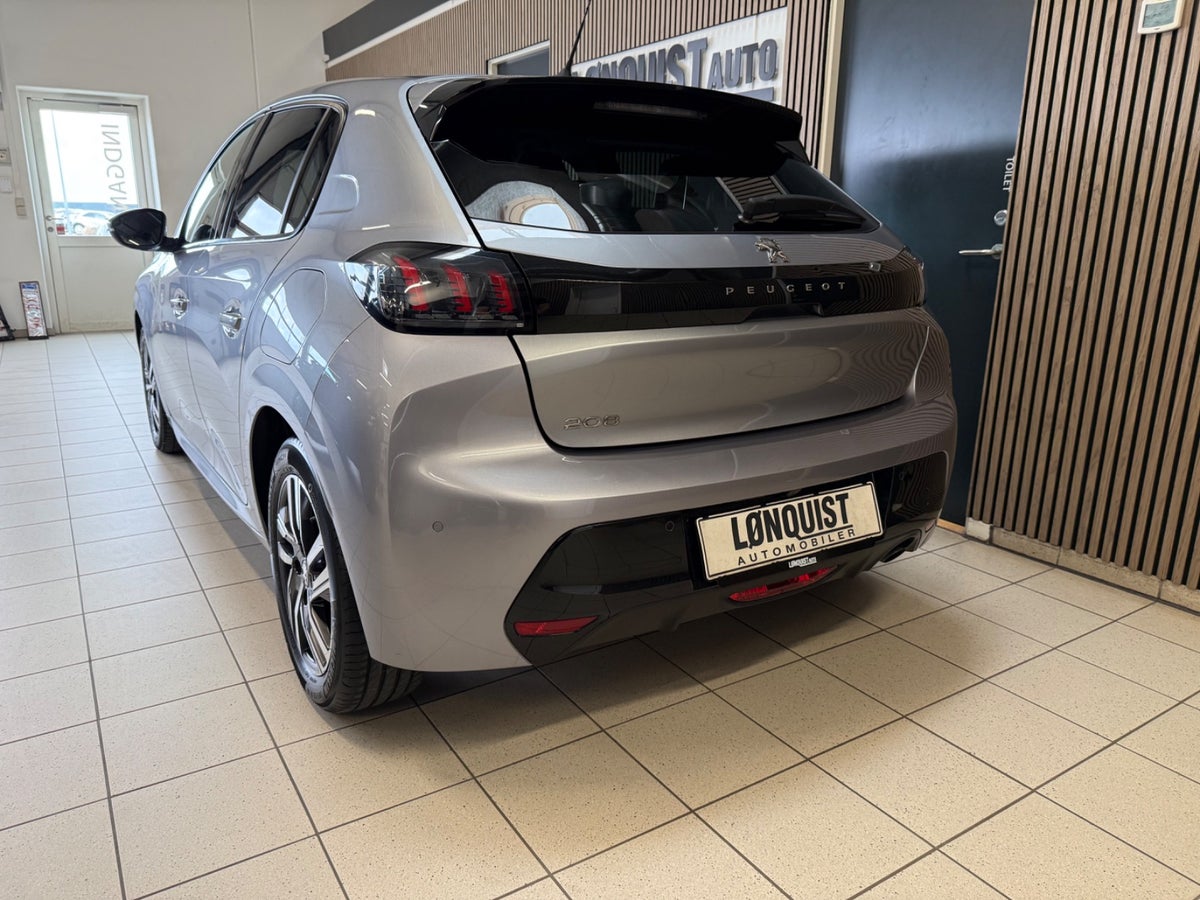 Peugeot 208 PureTech 100 Allure Peugeot 208 PureTech 100 Allure