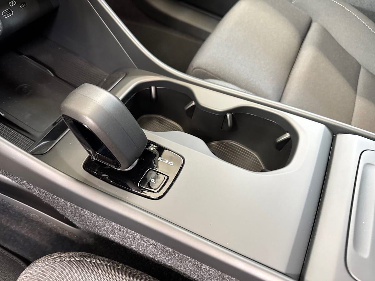 Volvo EX40 Extended Range Black Edition Excess billede 8