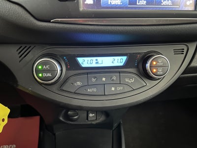 Toyota Yaris VVT-i T2