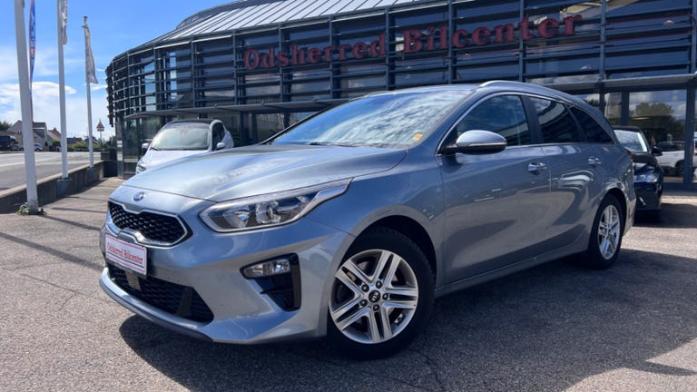 Kia Ceed T-GDi Intro Edition SW DCT