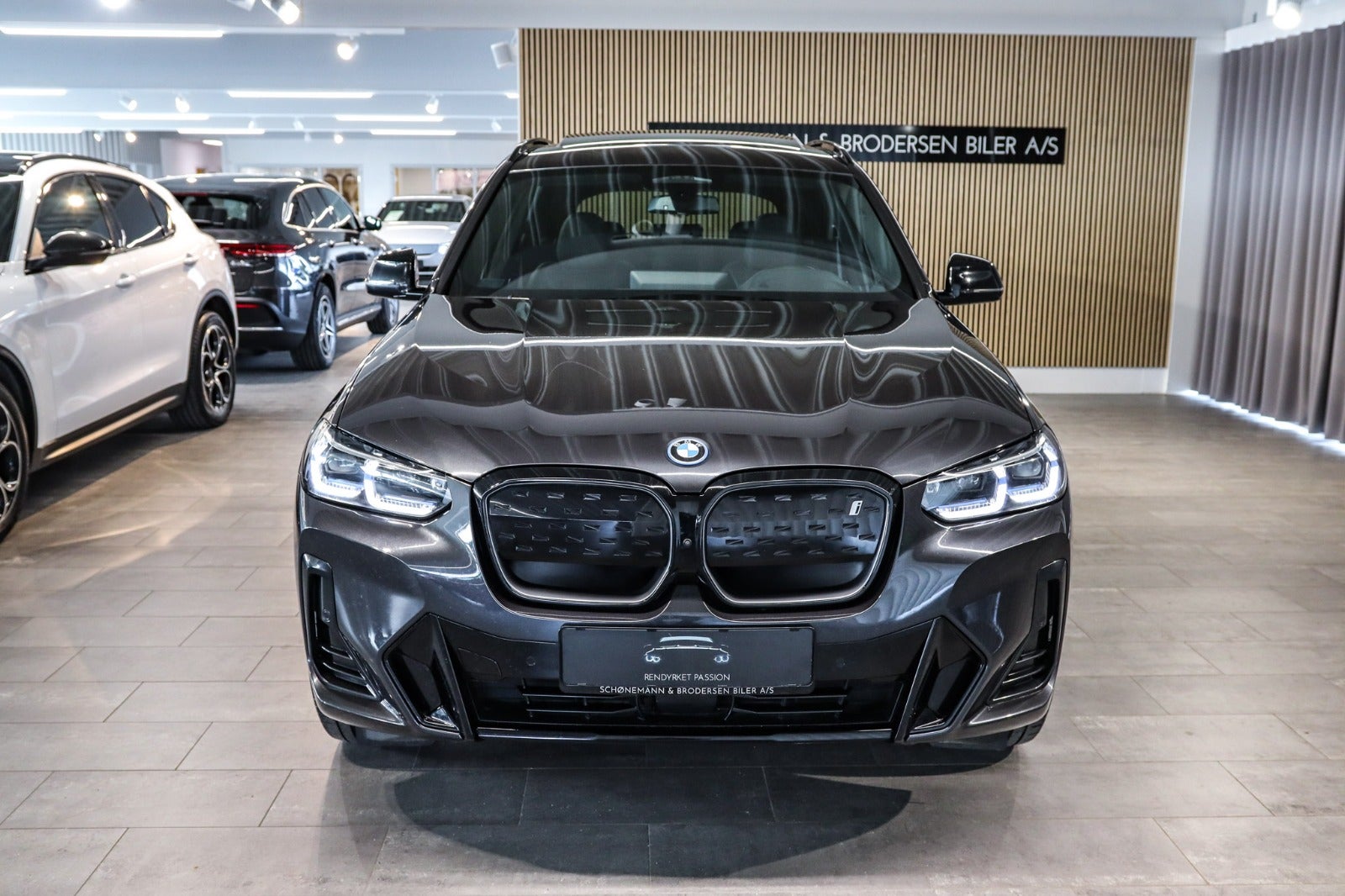 Billede af BMW iX3  Charged Plus M-Sport