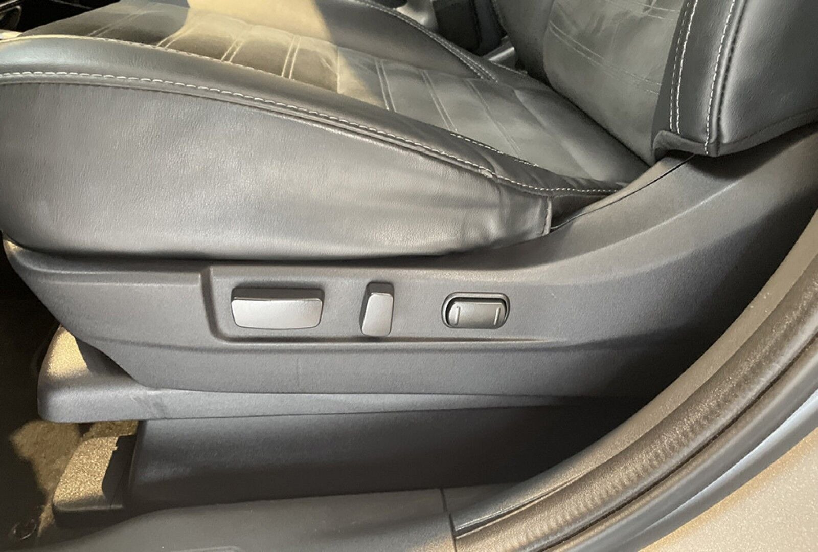 Mitsubishi Outlander PHEV Intense CVT 4WD