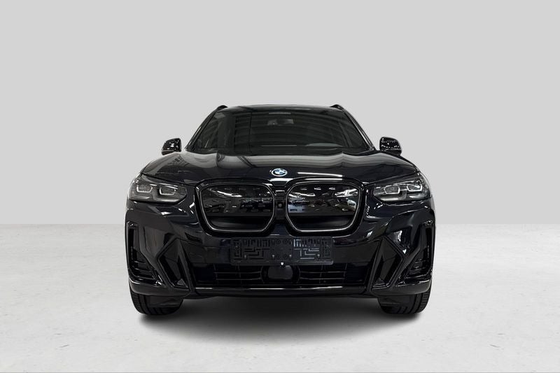 BMW iX3 Charged Plus M-Sport