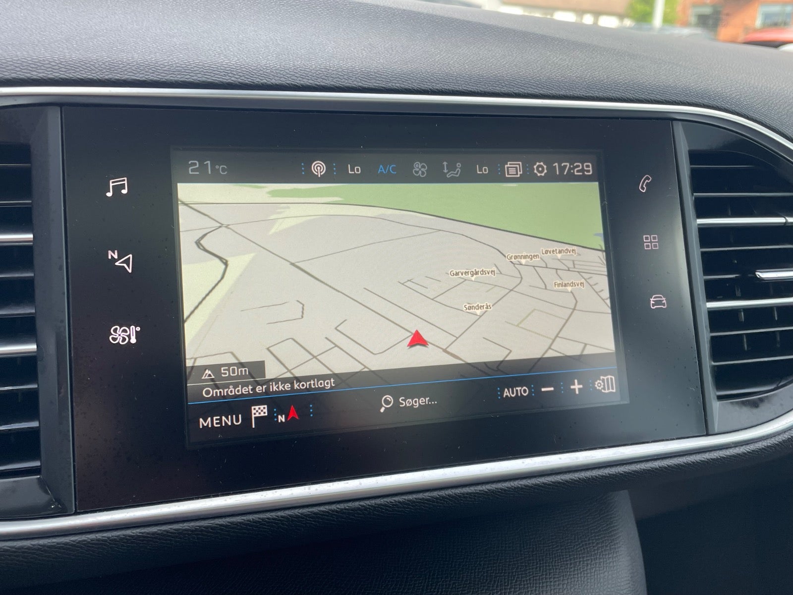 Billede af Peugeot 308 1,6 BlueHDi 120 Allure Sky SW