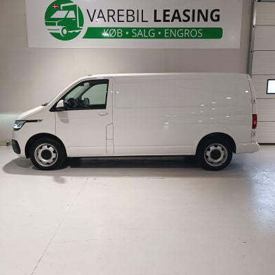 Volkswagen Transporter TDi 204 Kassevogn DSG lang