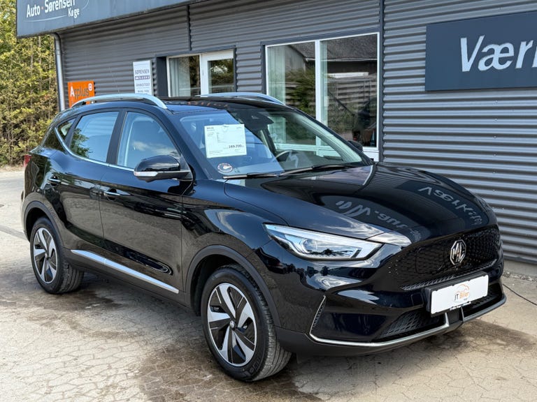 MG ZS Luxury