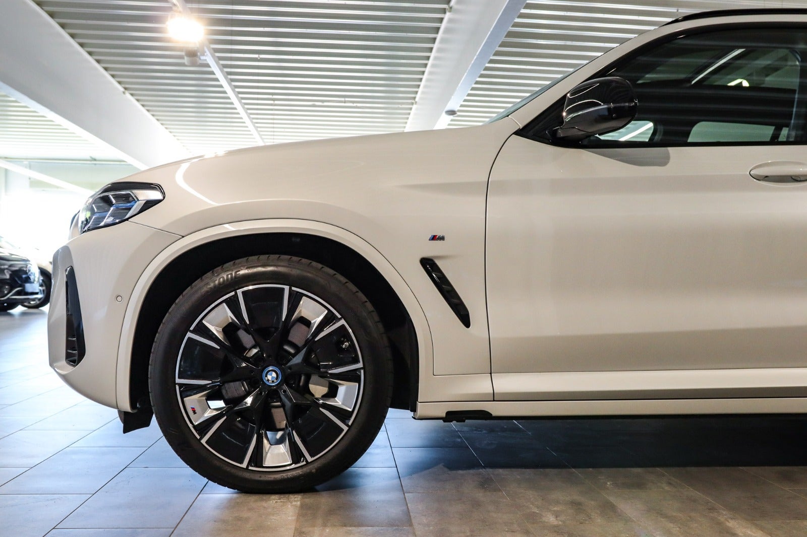 Billede af BMW iX3  Charged Plus M-Sport