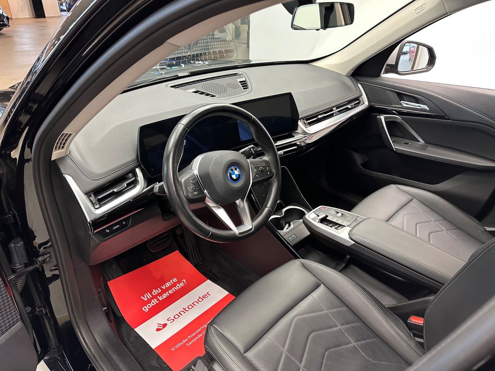 Billede af BMW iX1  xDrive30 X-Line