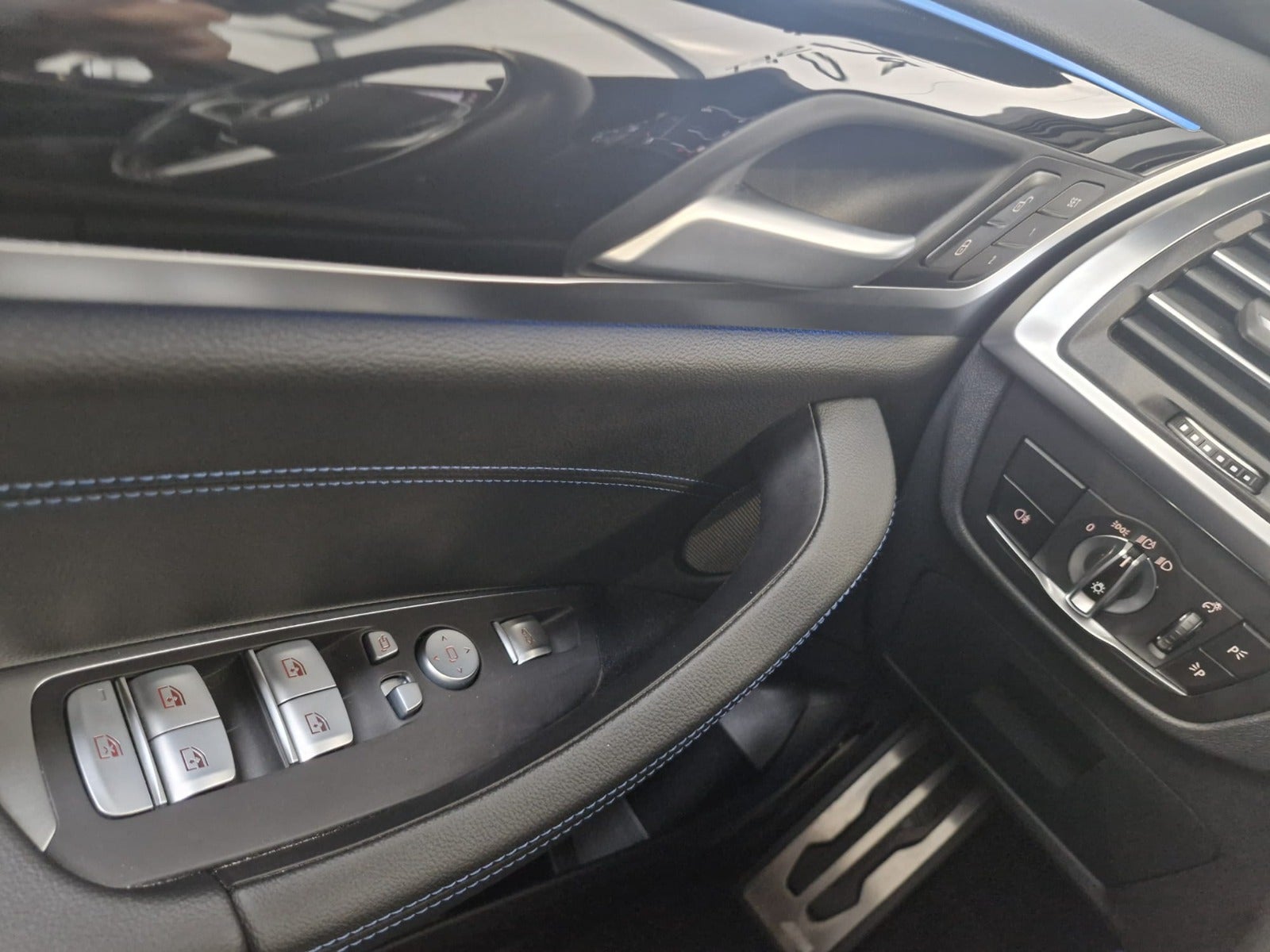 Billede af BMW iX3  Charged Plus M-Sport