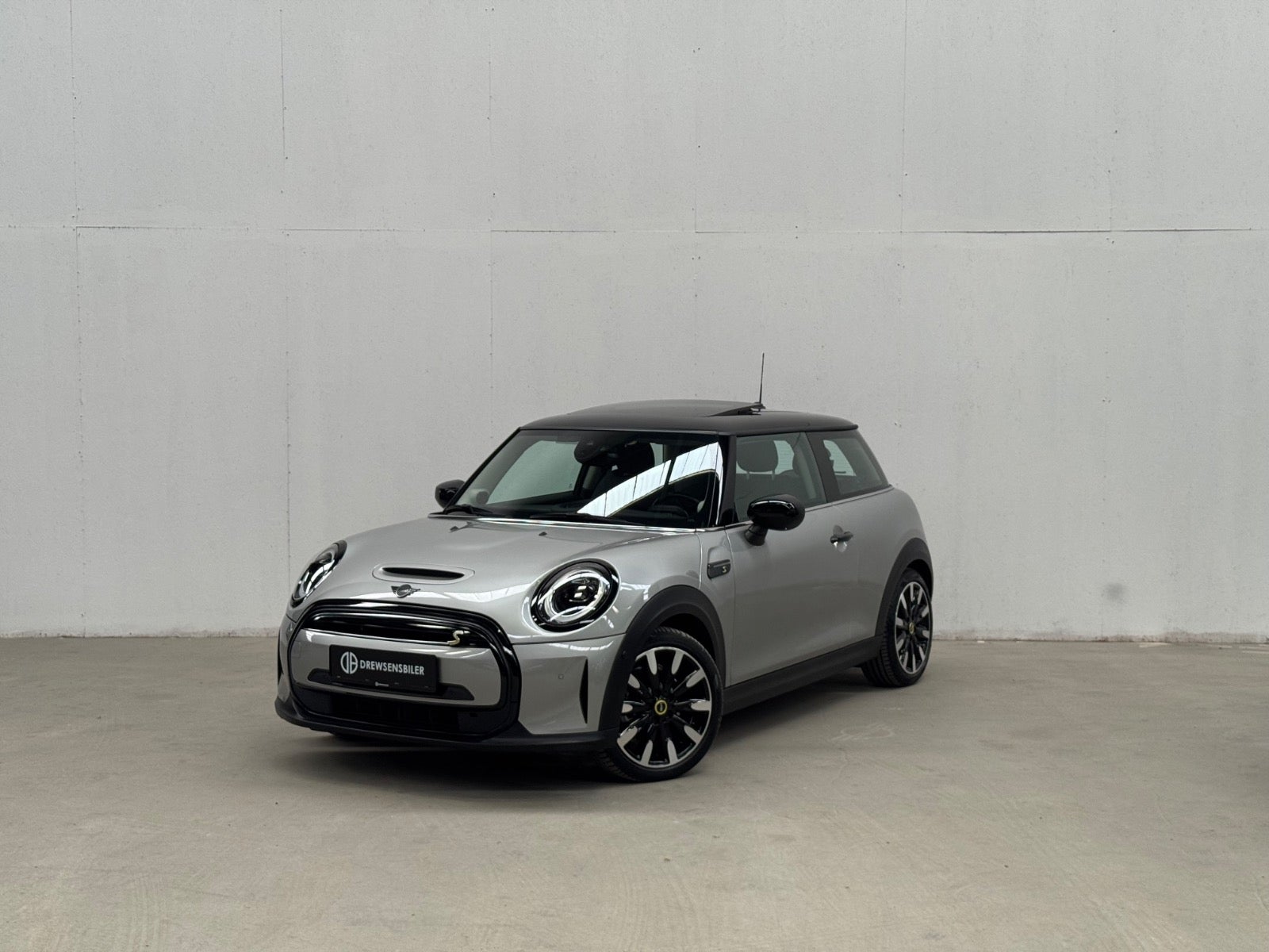 MINI Cooper SE Classic Trim A