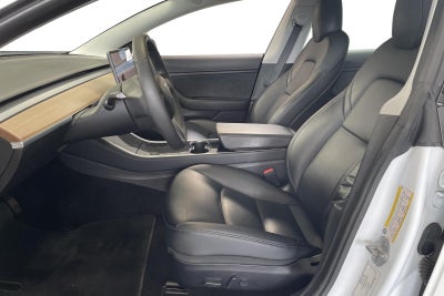 Tesla Model 3 Long Range AWD - 4