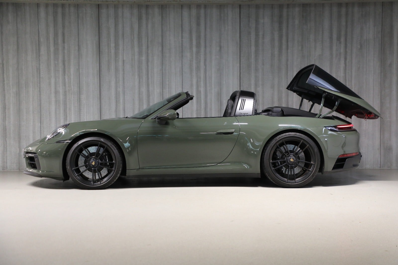 Porsche 911 Targa 4 GTS 3,0 PDK