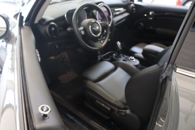 MINI Cooper SE Camden Edition