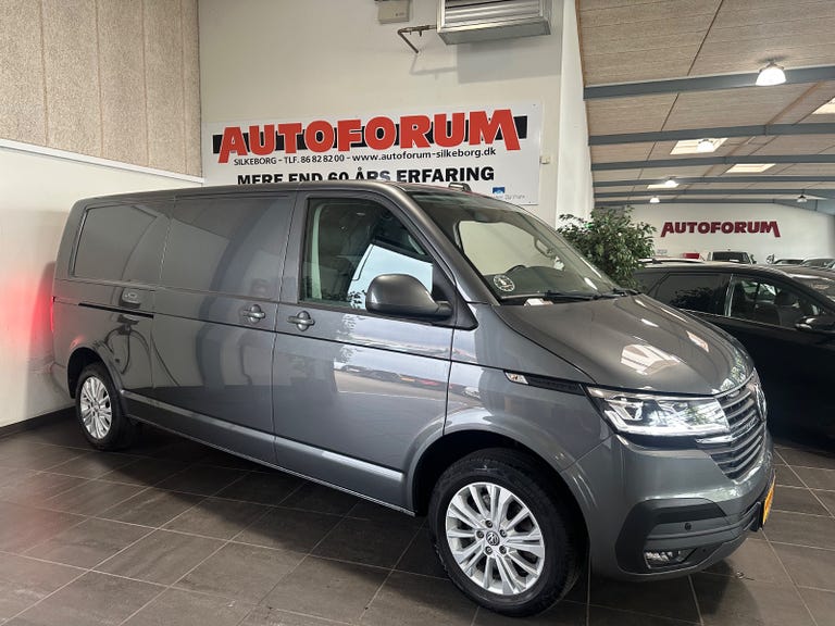 VW Transporter TDi 199 Kassevogn DSG lang