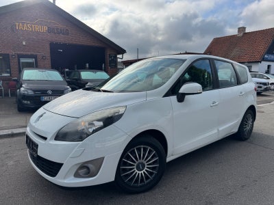 Renault Grand Scenic III 1,6 16V Expression 7prs 5d