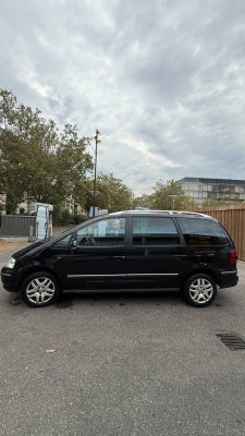 VW Sharan 1,8 T Comfortline Tiptr. 5d