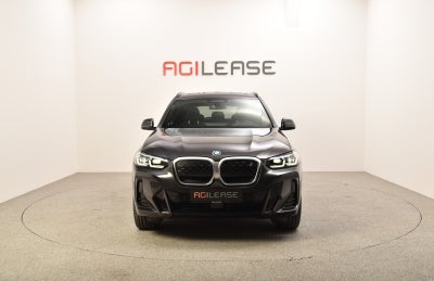 BMW iX3 Charged Plus