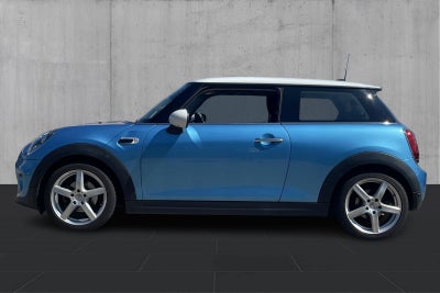MINI Cooper Essential - 1