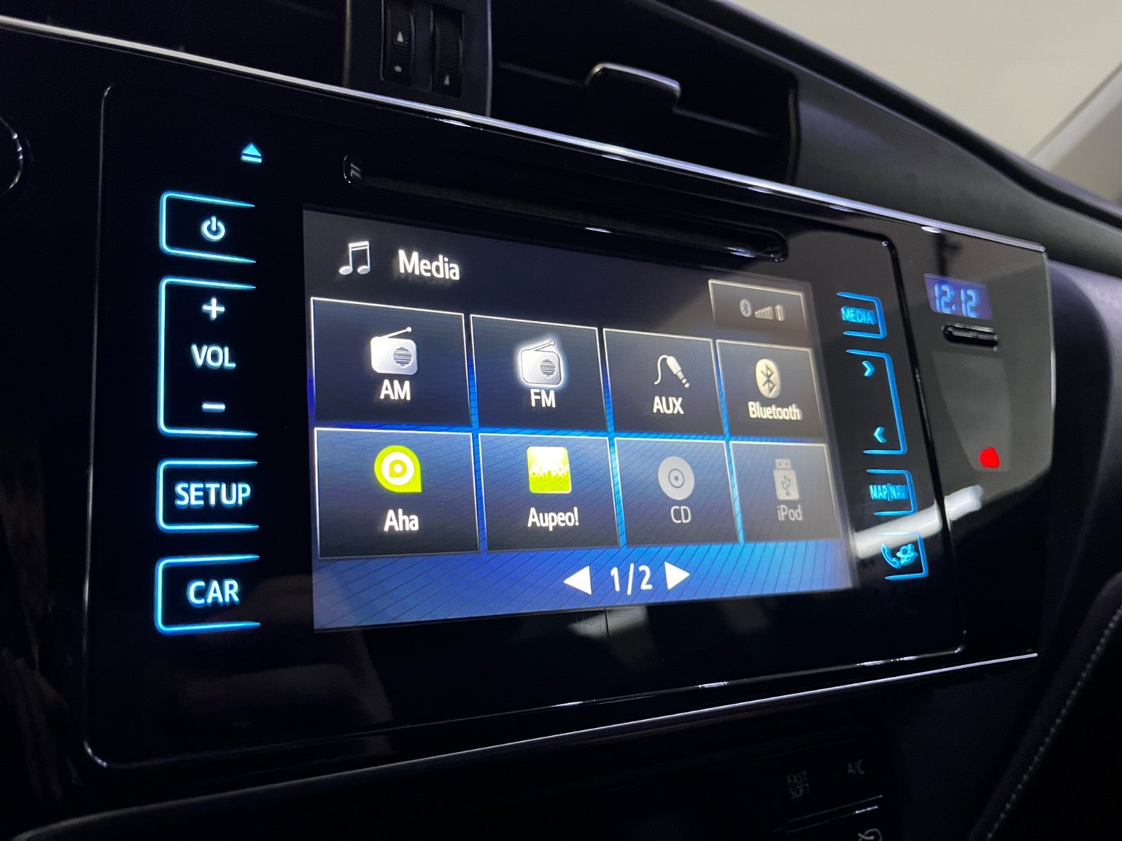 Toyota Auris Hybrid H2 Touring Sports CVT