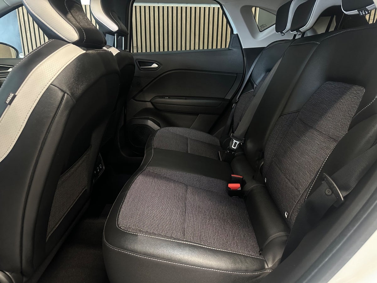 Renault Captur E-Tech Intens