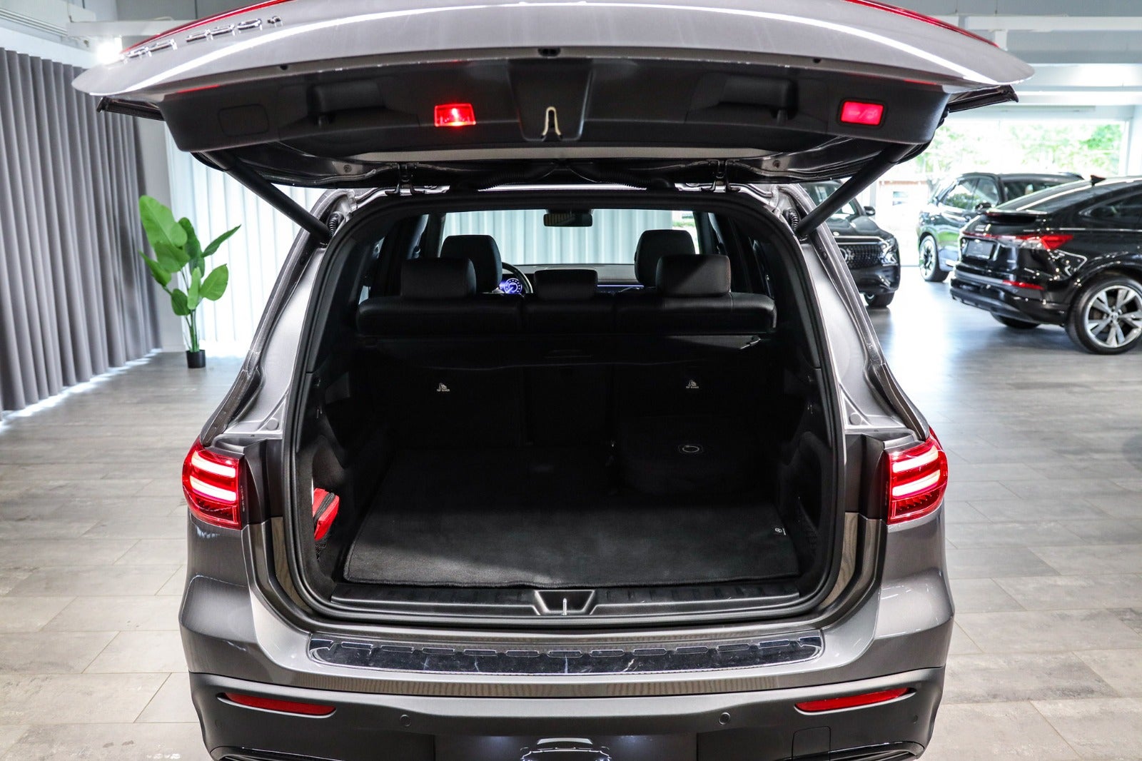 Billede af Mercedes EQB250+  AMG Advance