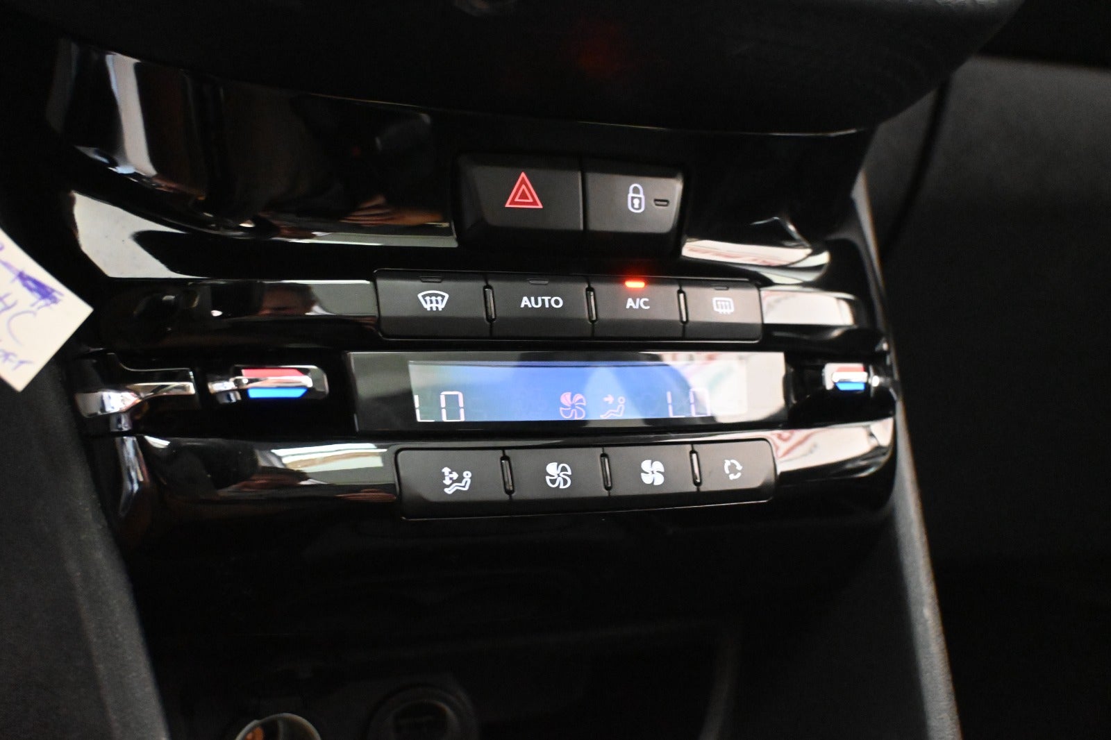 Peugeot 2008 BlueHDi 100 Allure Sky