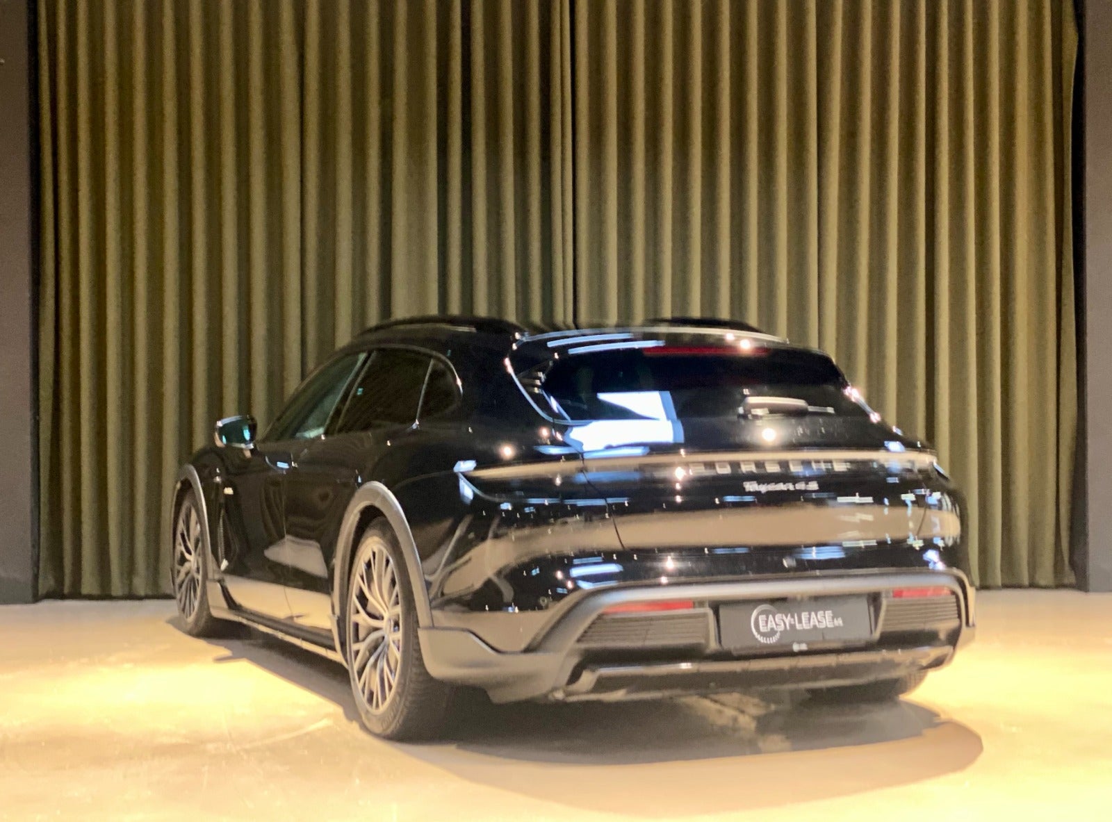 Billede af Porsche Taycan 4S  Performance+ Cross Turismo