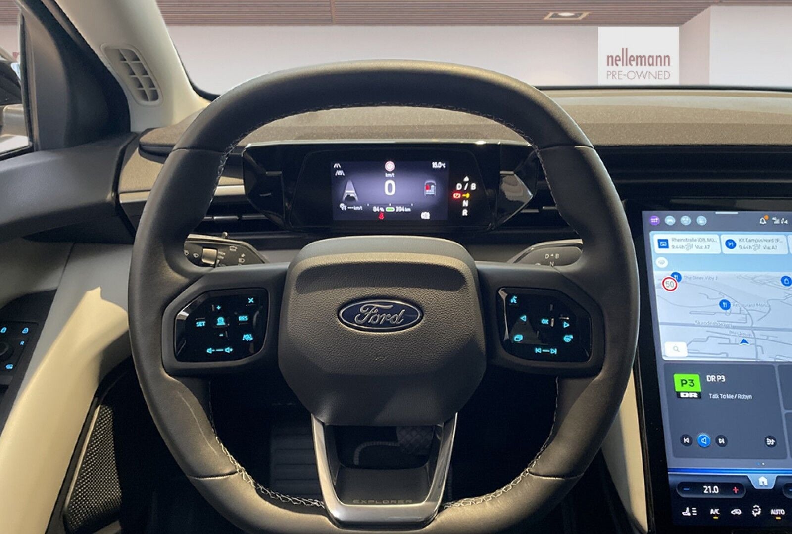 Ford Explorer Select Extended Range