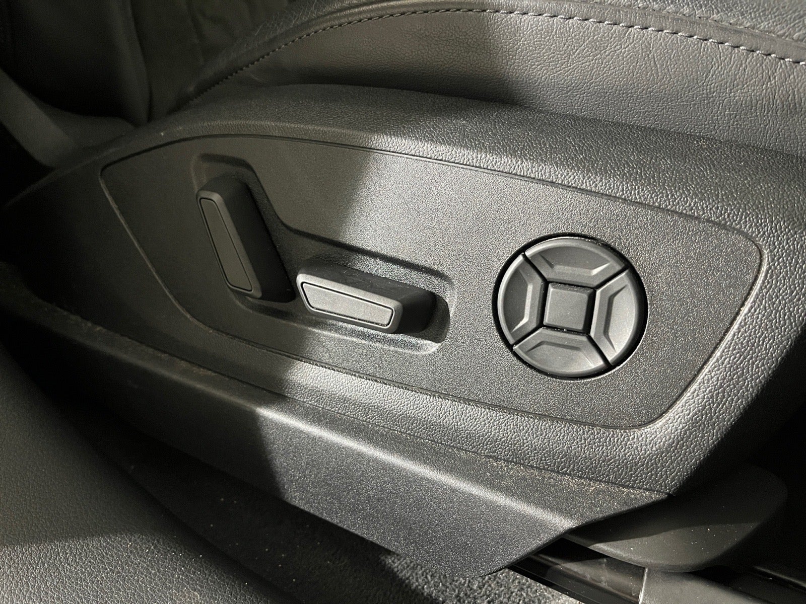 Audi e-tron Advanced quattro