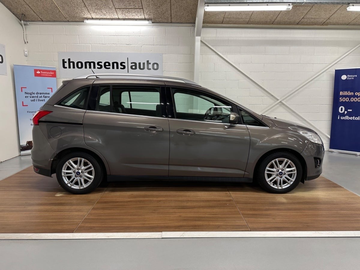 Ford Grand C-MAX 2013