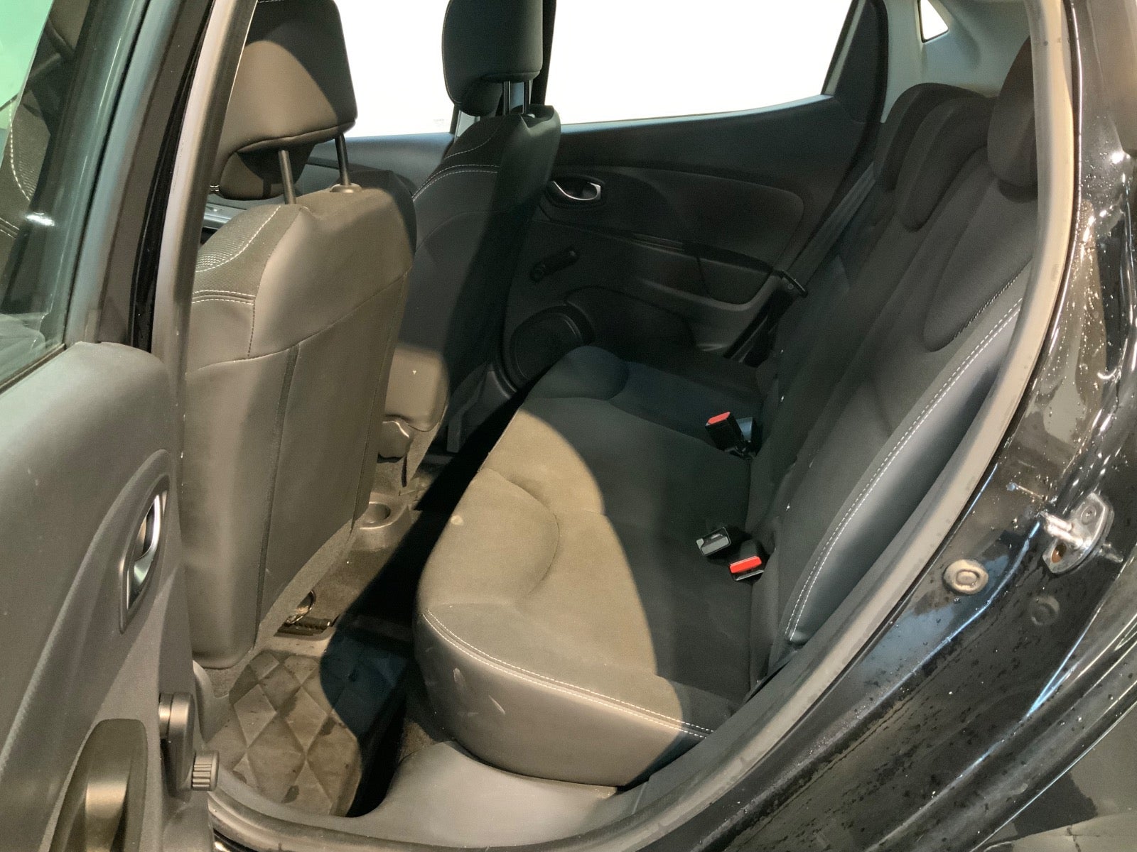 Renault Clio IV (6/8)