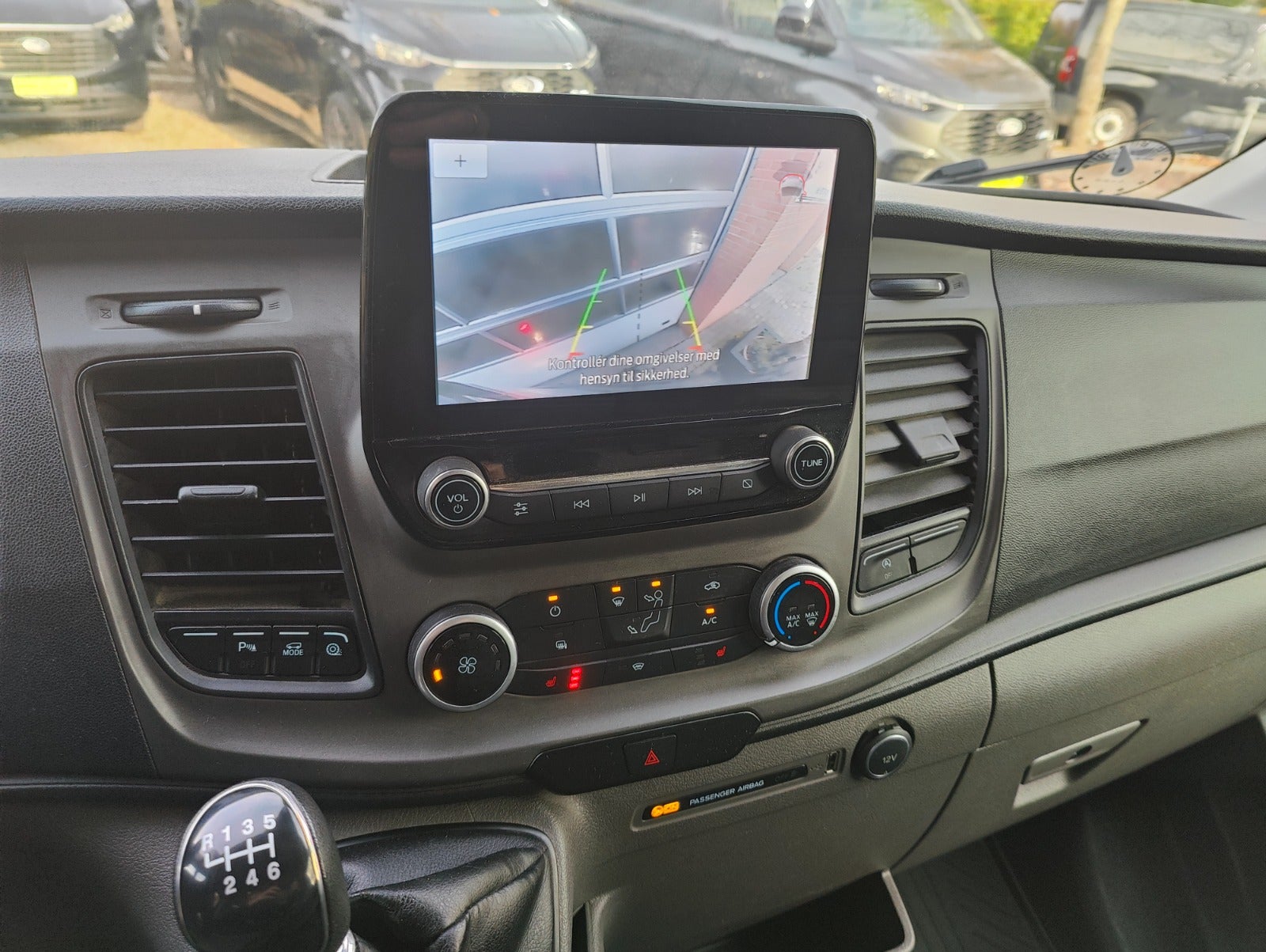 Ford Transit 350 L4 Van TDCi 185 Trend H3 RWD