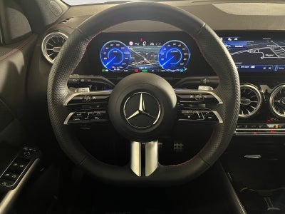 Mercedes EQA250+ AMG Line Van