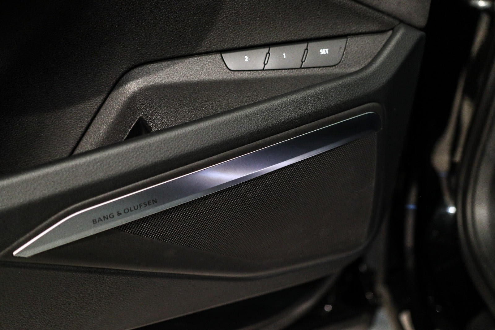 Billede af Audi Q8 e-tron 55 S-line Black Edition quattro