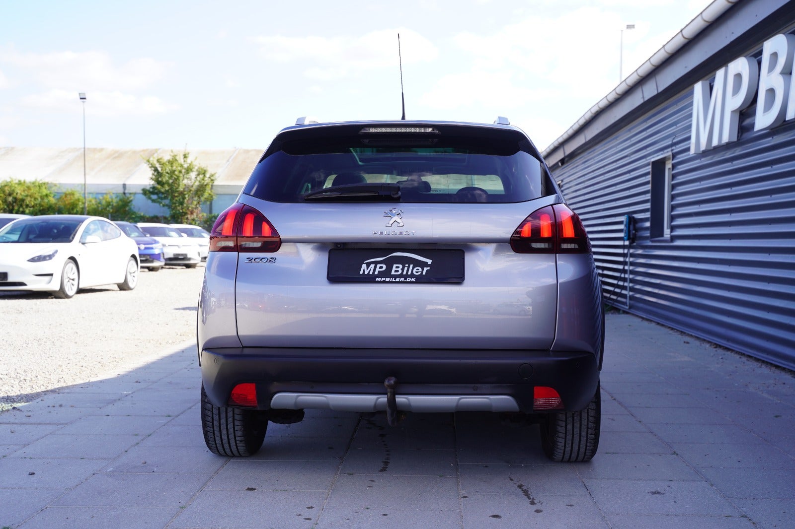 Billede af Peugeot 2008 1,6 BlueHDi 100 Selection Sky