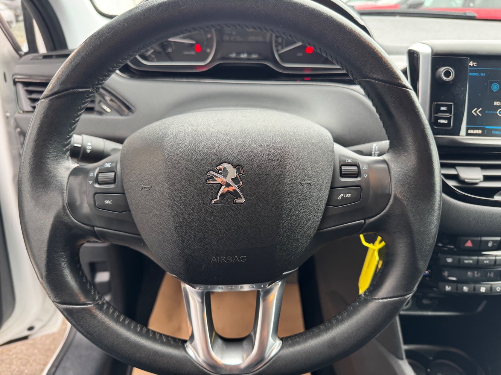 Billede af Peugeot 208 1,5 BlueHDi 100 Envy