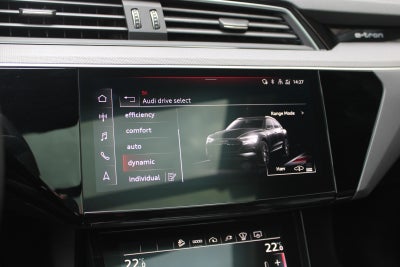 Audi e-tron Black Edition S-line quattro