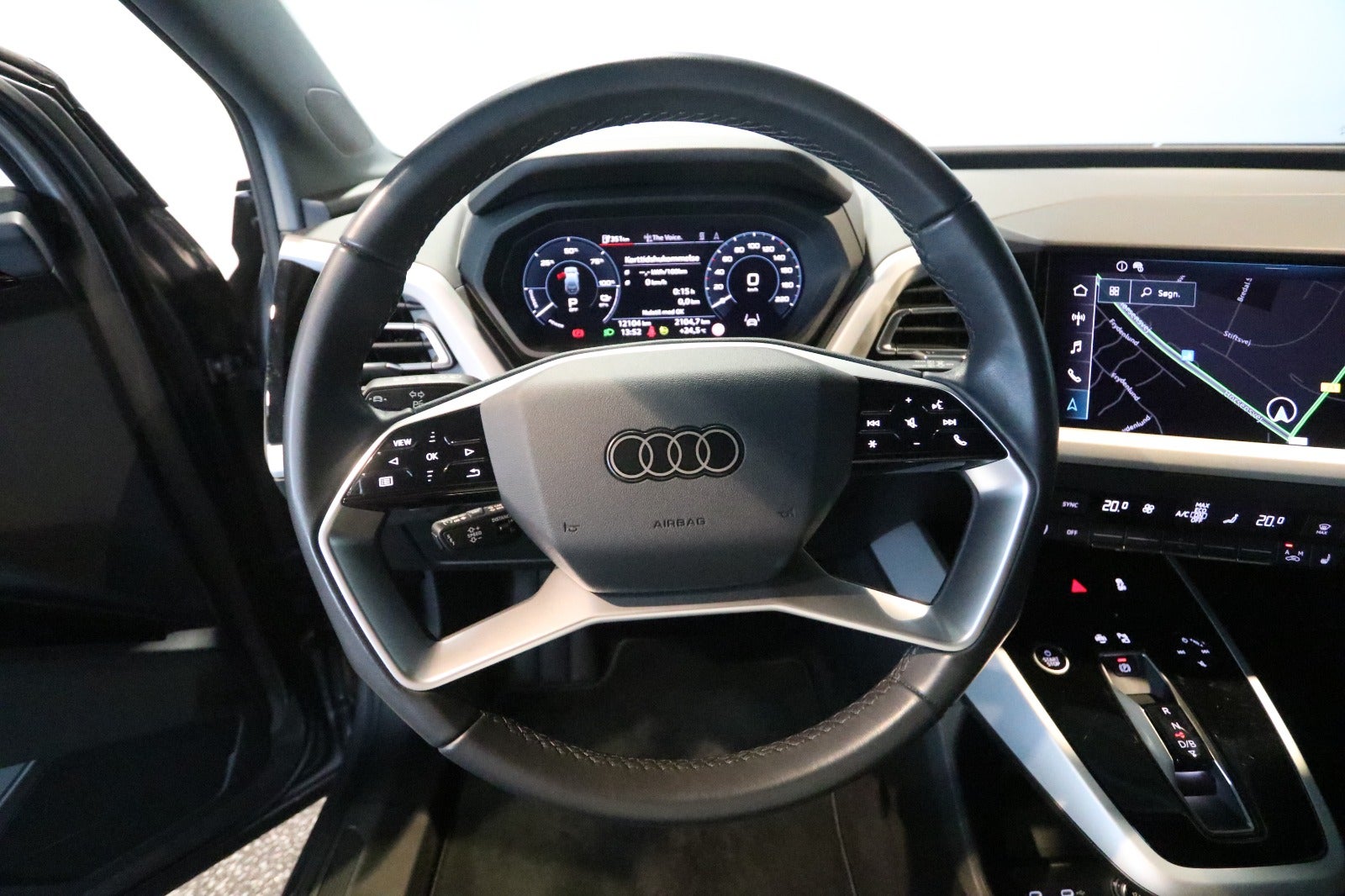 Audi Q4 e-tron 2023