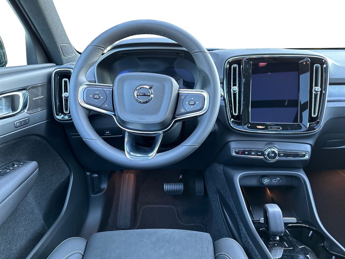 Volvo EX40 Extended Range Black Edition billede 10