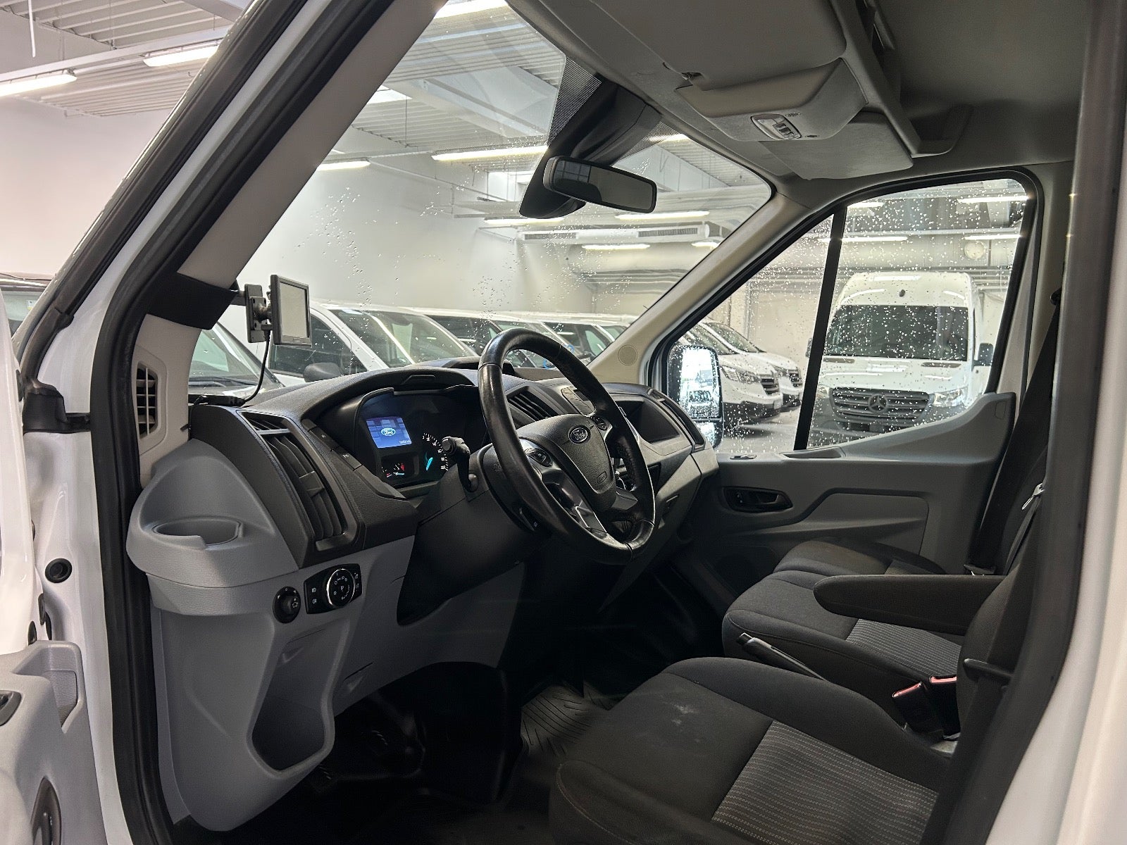 Billede af Ford Transit 350 L4 Van 2,0 TDCi 170 Trend H3 RWD