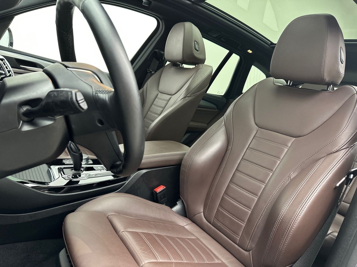 BMW iX3 Charged Plus billede 17