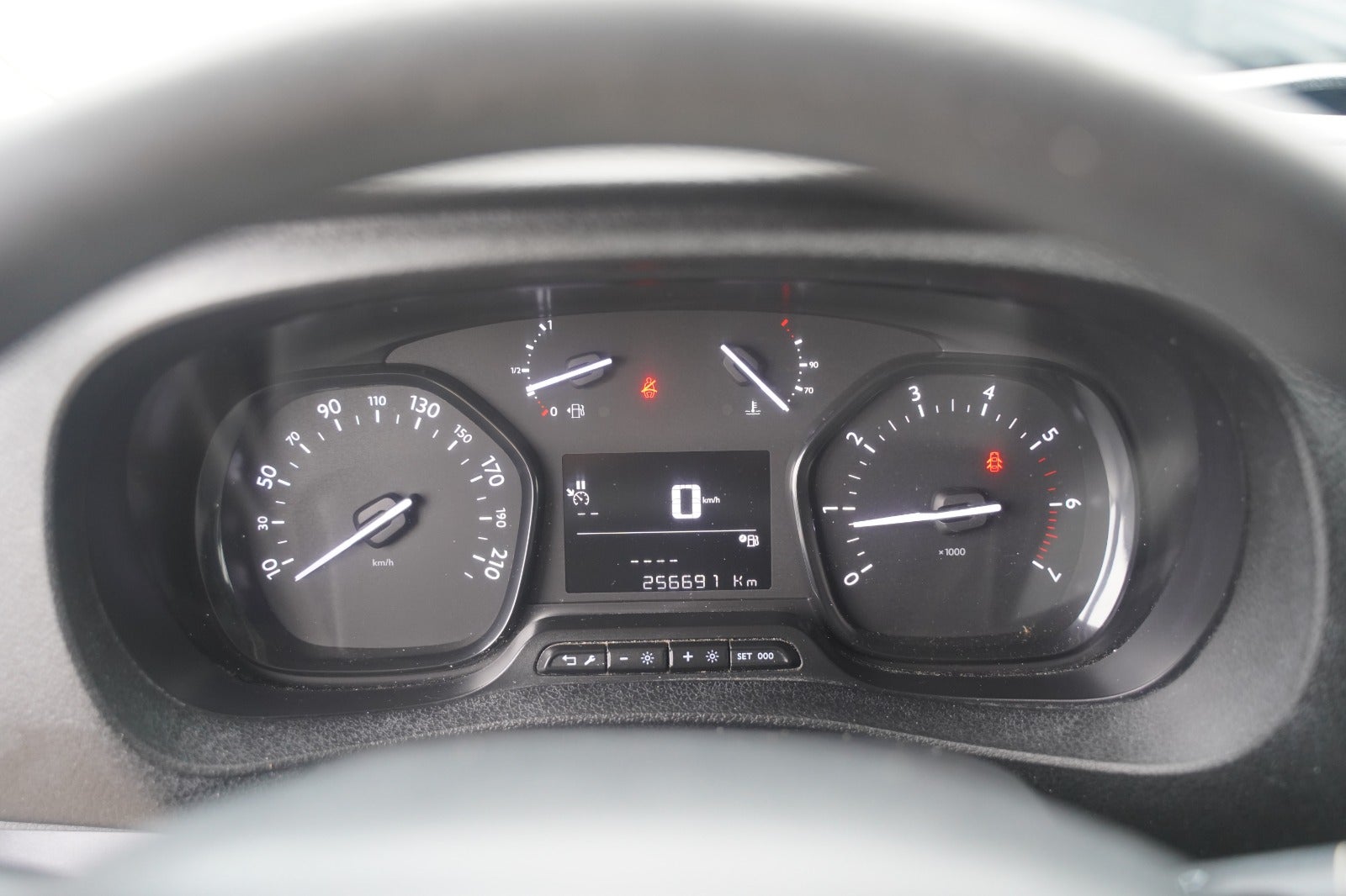 Billede af Toyota ProAce 2,0 D 120 Medium Base