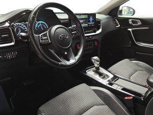 Kia XCeed PHEV Upgrade Intro DCT