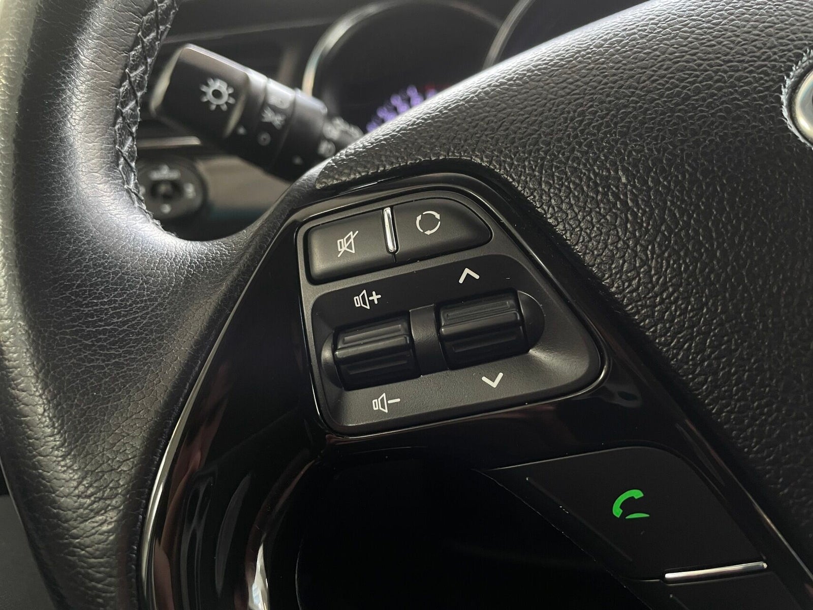 Kia Ceed CVVT Attraction