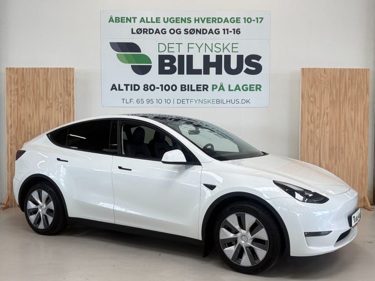 Tesla Model Y Long Range AWD
